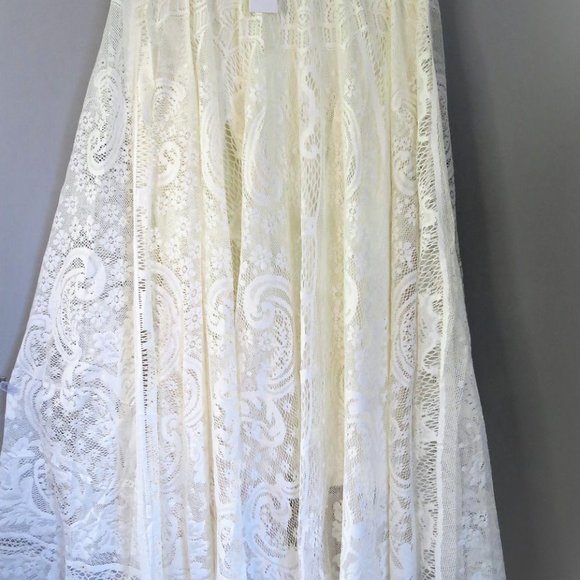 FRANKIE'S MELBOURNE - bohemian - ivory lace full length lace skirt - siz… - Picture 3 of 6